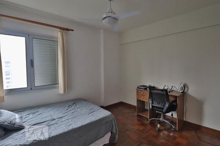 Quarto de apartamento para alugar com 2 quartos, 80m² em Pinheiros, São Paulo