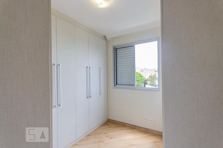 Quarto 1 de apartamento para alugar com 3 quartos, 64m² em Jardim Utinga, Santo André