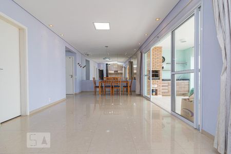 Sala de apartamento para alugar com 3 quartos, 130m² em Jardim Avelino, São Paulo