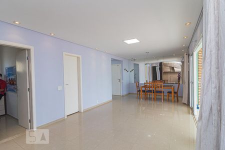 Sala de apartamento para alugar com 3 quartos, 130m² em Jardim Avelino, São Paulo