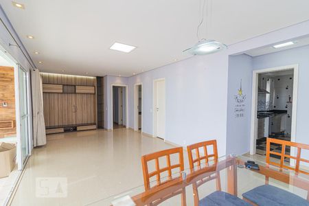 Sala de apartamento para alugar com 3 quartos, 130m² em Jardim Avelino, São Paulo