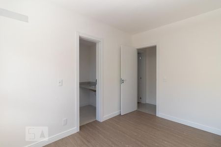 Quarto 1 - Suíte de apartamento à venda com 2 quartos, 82m² em Menino Deus, Porto Alegre