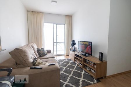 Sala de apartamento para alugar com 2 quartos, 66m² em Campestre, Santo André