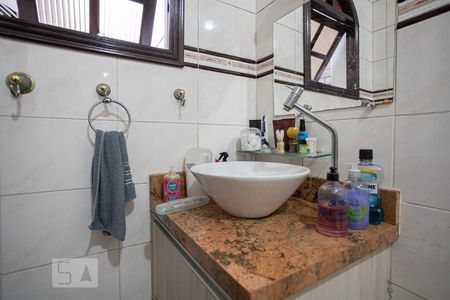 Banheiro 1 de casa à venda com 4 quartos, 205m² em Santo Antônio, Osasco