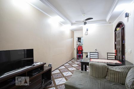 Sala de casa à venda com 4 quartos, 205m² em Santo Antônio, Osasco
