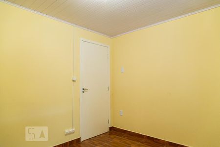 Quarto de casa para alugar com 2 quartos, 120m² em Cidade Domitila, São Paulo