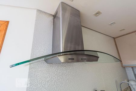 Apartamento à venda com 230m², 4 quartos e 1 vaga Apartamento à venda com 230m², 4 quartos e 1 vagaCozinha - Coifa