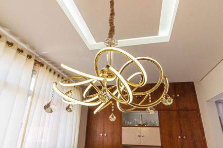 Apartamento à venda com 230m², 4 quartos e 1 vaga Apartamento à venda com 230m², 4 quartos e 1 vagaDetalhe da Sala de Jantar