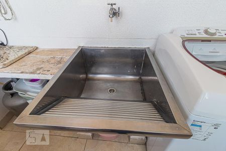 Apartamento à venda com 230m², 4 quartos e 1 vaga Apartamento à venda com 230m², 4 quartos e 1 vagaÁrea de Serviço - Tanque