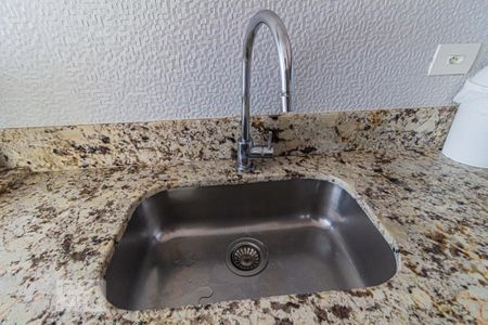 Apartamento à venda com 230m², 4 quartos e 1 vaga Apartamento à venda com 230m², 4 quartos e 1 vagaCozinha - Torneira