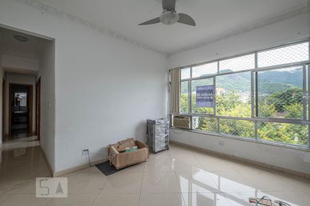 Sala de apartamento à venda com 2 quartos, 60m² em Tijuca, Rio de Janeiro