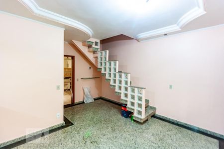 Sala de casa de condomínio à venda com 2 quartos, 70m² em Chácara Mafalda, São Paulo