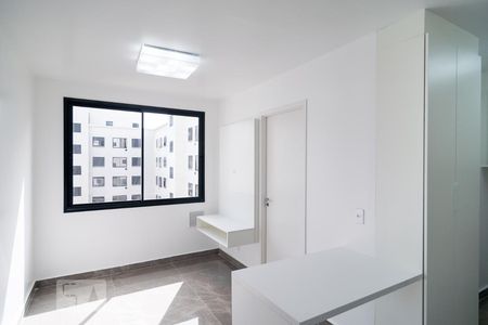 Sala de apartamento para alugar com 2 quartos, 34m² em Jurubatuba, São Paulo