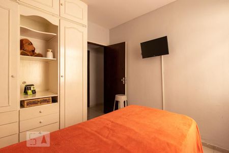 Quarto 1 de apartamento para alugar com 3 quartos, 130m² em Sagrada Família, Belo Horizonte