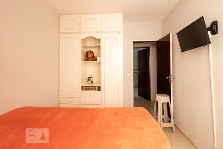 Quarto 1 de apartamento para alugar com 3 quartos, 130m² em Sagrada Família, Belo Horizonte