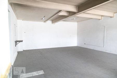 Casa à venda com 380m², 3 quartos e 2 vagas Casa à venda com 380m², 3 quartos e 2 vagasGalpão