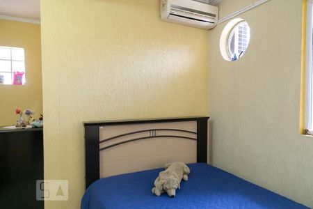 Casa à venda com 380m², 3 quartos e 2 vagas Casa à venda com 380m², 3 quartos e 2 vagasQuarto 3