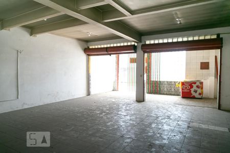 Casa à venda com 380m², 3 quartos e 2 vagas Casa à venda com 380m², 3 quartos e 2 vagasGalpão