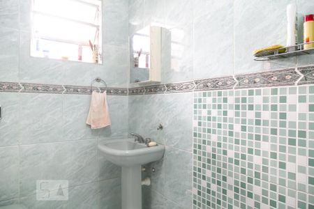 Casa à venda com 380m², 3 quartos e 2 vagas Casa à venda com 380m², 3 quartos e 2 vagasBanheiro