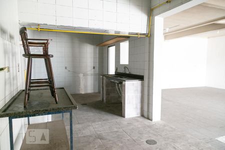 Casa à venda com 380m², 3 quartos e 2 vagas Casa à venda com 380m², 3 quartos e 2 vagasGalpão