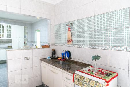 Casa à venda com 380m², 3 quartos e 2 vagas Casa à venda com 380m², 3 quartos e 2 vagasCozinha