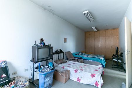 Quarto 1 - Suíte de casa à venda com 3 quartos, 400m² em Cidade Vargas, São Paulo