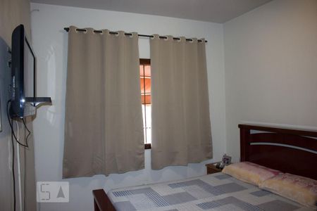 Quarto 2 de casa à venda com 4 quartos, 250m² em Vila Taquari, São Paulo