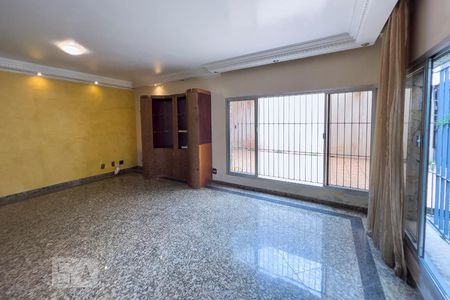 Sala de casa à venda com 5 quartos, 300m² em Planalto Paulista, São Paulo