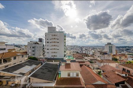 Sala de apartamento à venda com 3 quartos, 116m² em Barroca, Belo Horizonte