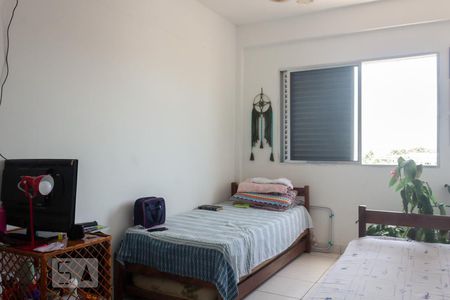 Quarto 1 de apartamento para alugar com 2 quartos, 75m² em Caiçara, Praia Grande