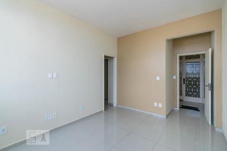 Sala de apartamento à venda com 2 quartos, 70m² em Bonsucesso, Rio de Janeiro