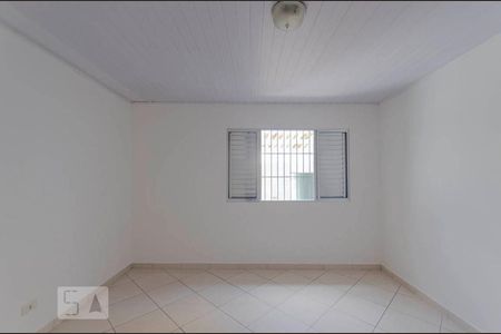 Quarto de casa para alugar com 1 quarto, 50m² em Vila Domitila, São Paulo