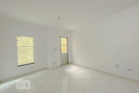 Sala de casa de condomínio para alugar com 2 quartos, 120m² em Chácara Seis de Outubro, São Paulo