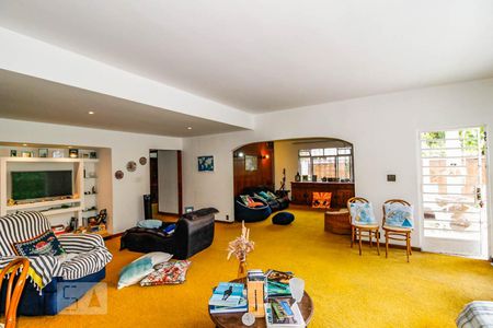 Sala de casa à venda com 3 quartos, 350m² em Granja Julieta, São Paulo