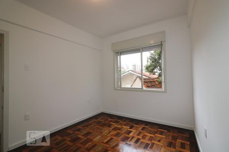 Quarto 1 de apartamento para alugar com 3 quartos, 94m² em Rio Branco, Porto Alegre