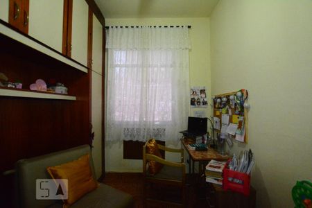 Quarto 2 de apartamento para alugar com 2 quartos, 68m² em Olaria, Rio de Janeiro