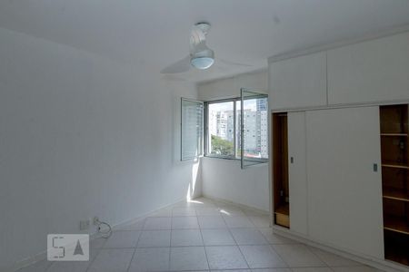 Suíte  de apartamento à venda com 2 quartos, 82m² em Jardim Paulista, São Paulo