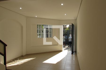 Sala de casa à venda com 3 quartos, 164m² em Jardim Trussardi, São Paulo