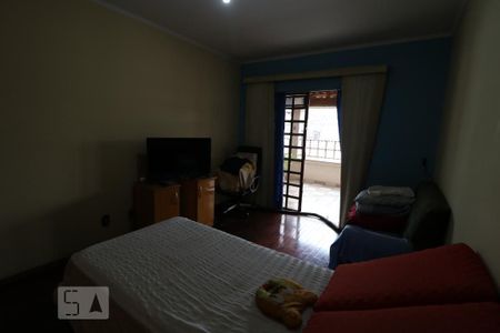Quarto 2 de casa à venda com 5 quartos, 300m² em Vila Califórnia, São Paulo