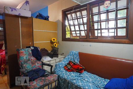 Quarto 1 de casa à venda com 1 quarto, 100m² em Passo D’areia, Porto Alegre