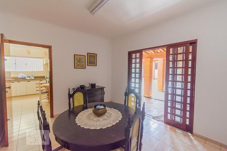 Sala de Jantar de casa à venda com 4 quartos, 249m² em Jardim Campos Elíseos, Campinas