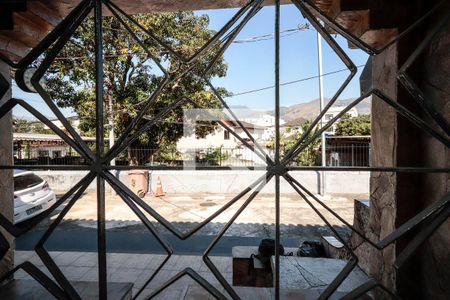 Vista Sala de casa à venda com 2 quartos, 70m² em Encantado, Rio de Janeiro