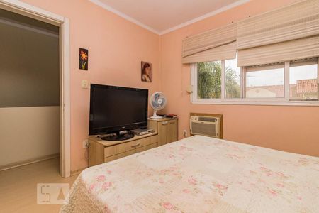 Dormitório de casa de condomínio à venda com 2 quartos, 118m² em Campo Novo, Porto Alegre