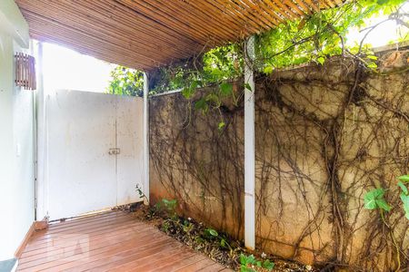 Jardim de inverno de casa de condomínio à venda com 4 quartos, 220m² em Parque Imperador, Campinas
