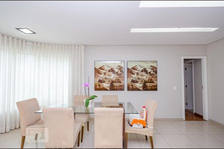 Sala de apartamento à venda com 4 quartos, 133m² em Gutierrez, Belo Horizonte