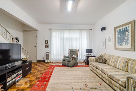 Sala de casa para alugar com 3 quartos, 198m² em Jardim Vera Cruz, São Paulo