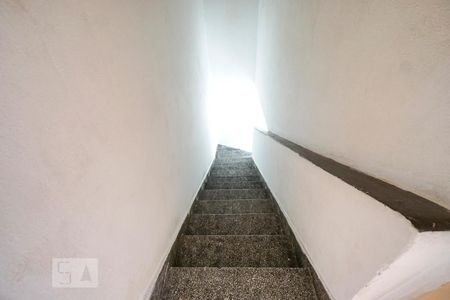 Escada de casa para alugar com 2 quartos, 90m² em Vila Formosa, São Paulo
