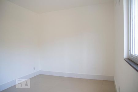 Quarto de apartamento para alugar com 1 quarto, 30m² em Centro, São Gonçalo