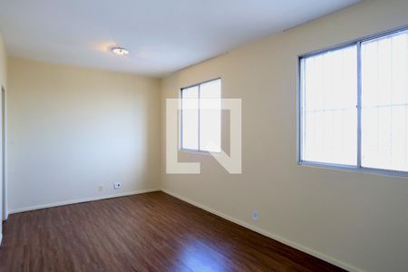 Sala de apartamento para alugar com 2 quartos, 116m² em Sagrada Família, Belo Horizonte