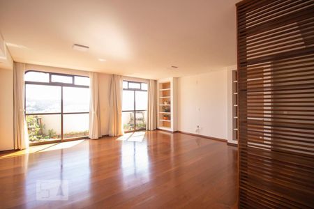 Sala de apartamento à venda com 4 quartos, 204m² em Centro, Jundiaí